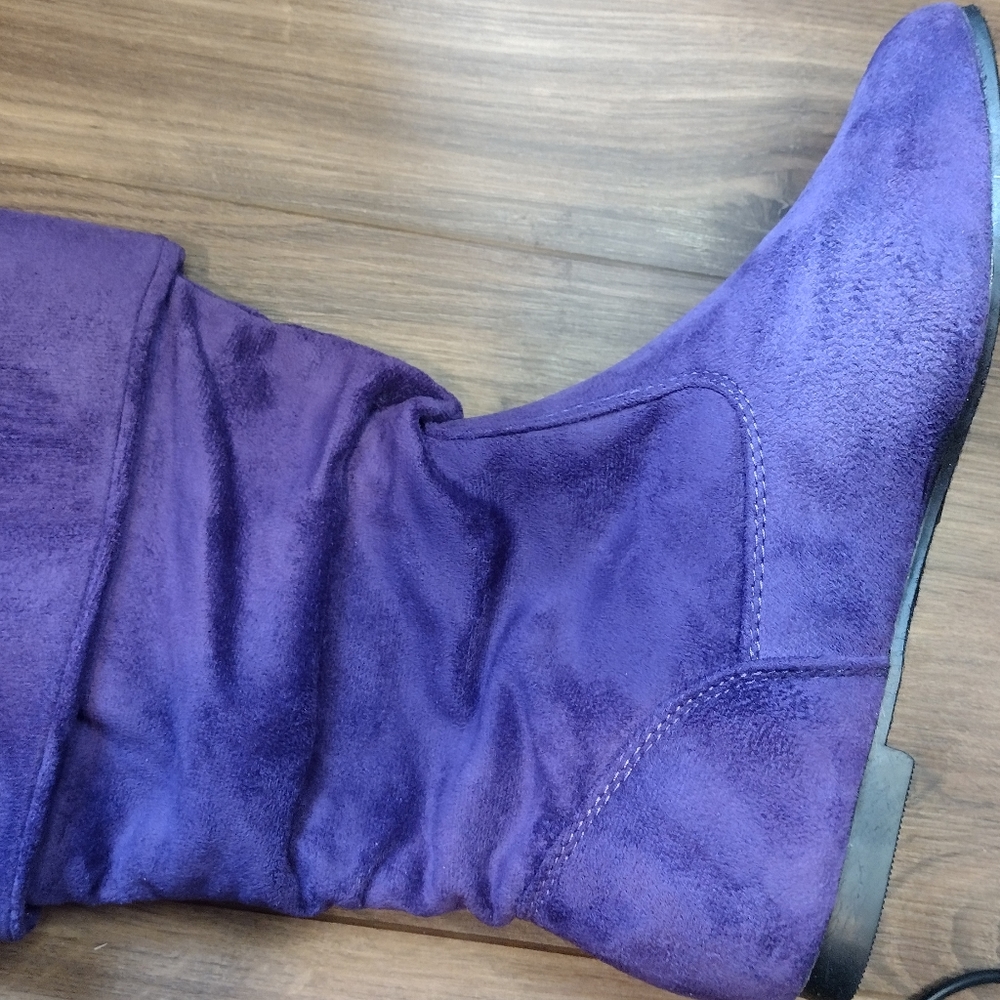 Boot - Picture 4 of 5